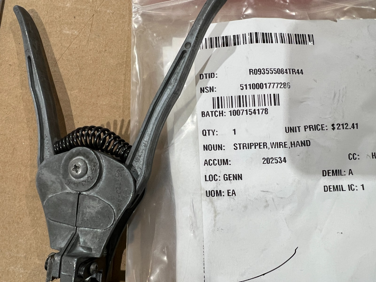 Hand Wire Stripper GGG-S-665 NSN 5110-00-177-7286 - photo 3