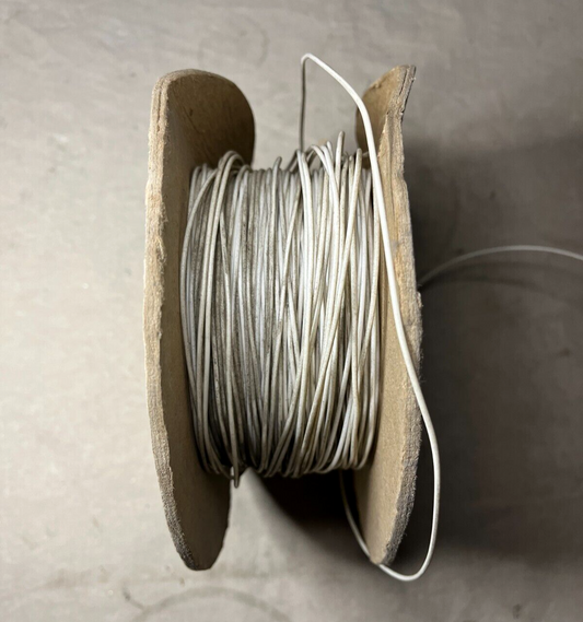 ELECTRIC CABLE WIRE 22 AWG OUTER JACKET 500FT 1000 VR WHITE 6145-00-548-2423