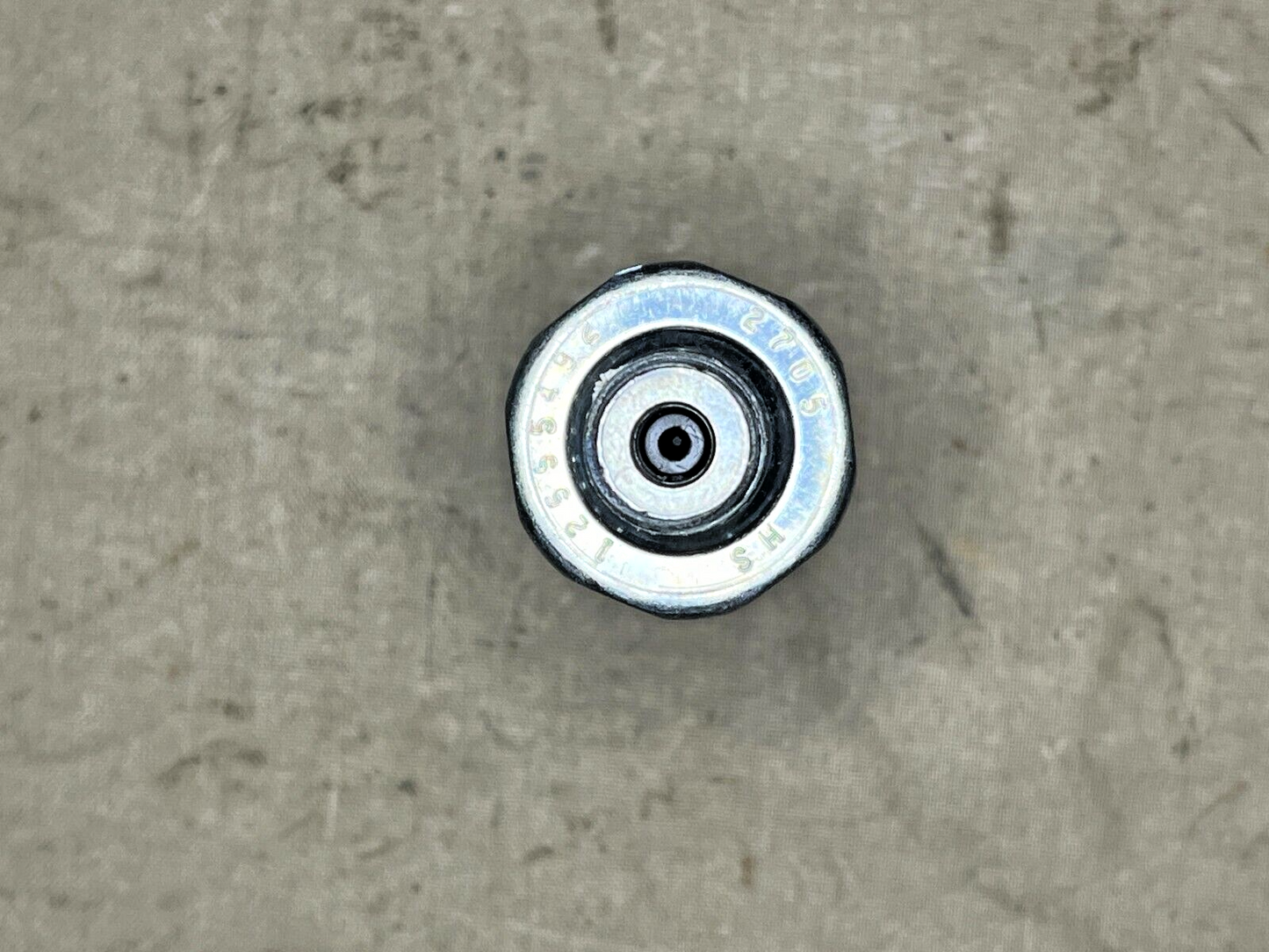 GENUINE ACDELCO 12555492 AUTOMO OIL ENGINE TEMPERATURE SWITCH 2990-01-384-6435