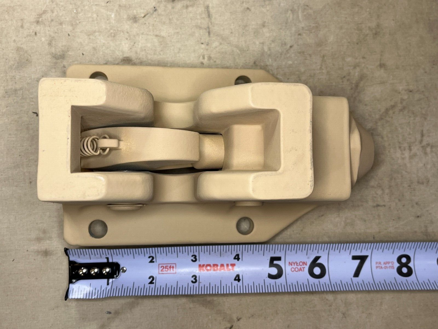 FMTV LMTV TRUCK 12414677-001 HYDRAULIC CAB VEHICULAR DOOR LATCH 2540-01-374-1764