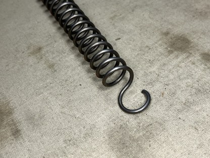 EXTENSION HELICAL SPRING RIGHT OR LEFT HAND 5-45-5041 5360-01-290-9758 NOS