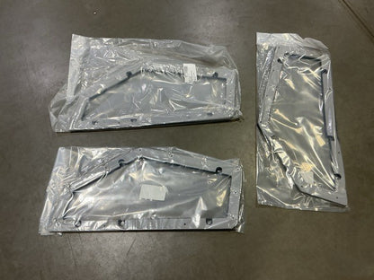 Window Frame M1245 NSN 2510-01-589-6143 - photo 2