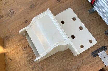 MRAP-COUGAR ISS 1.5, 1.0 3811616 10022934 VEHICULAR BRACKET STEERING TRAY MTG,LH