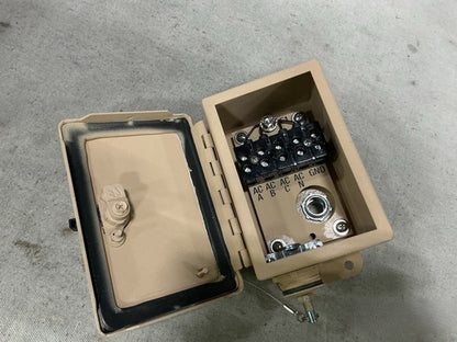 Junction Box 00864680-01 NSN 5975-01-652-9796 - photo 7