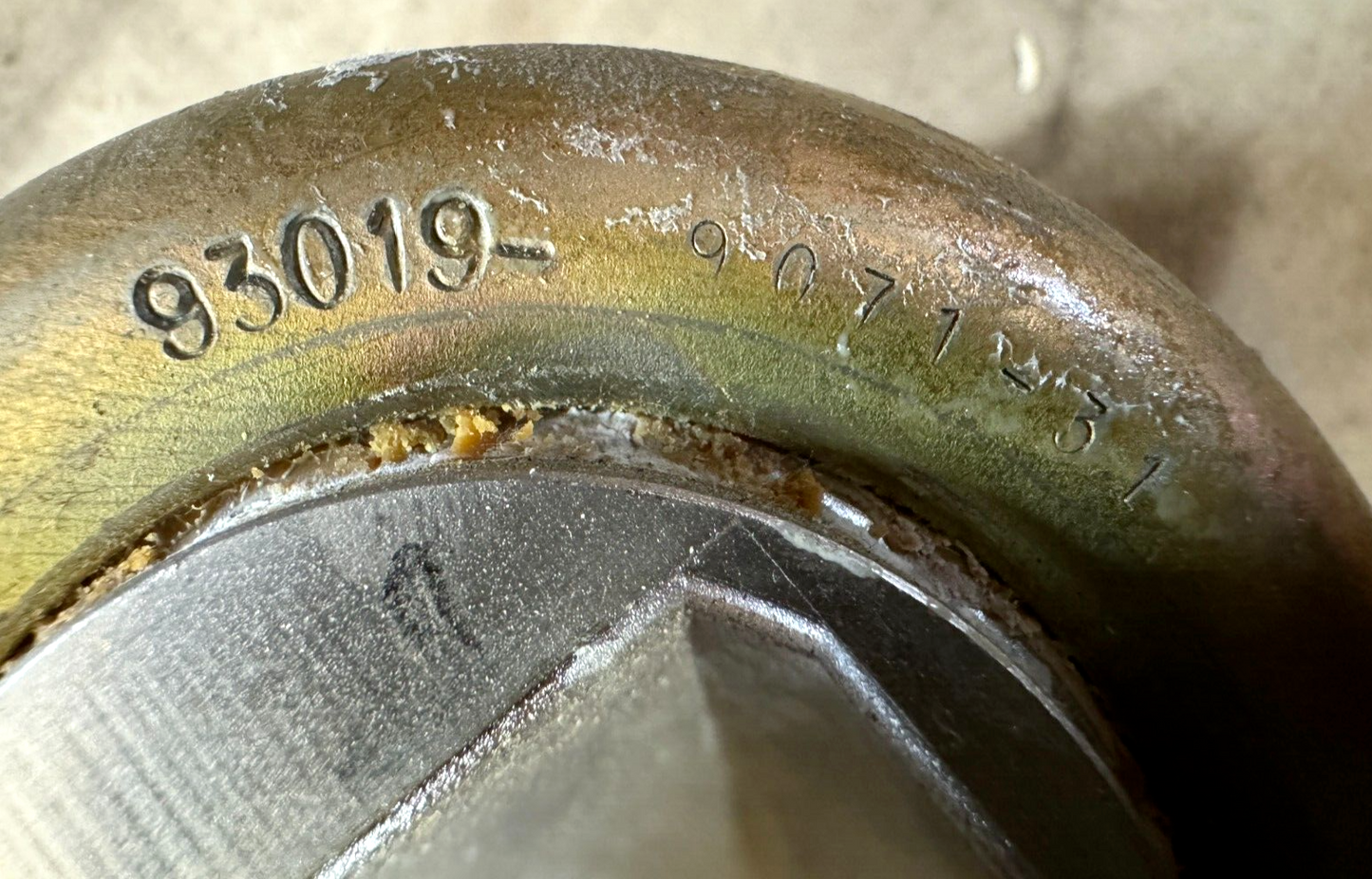 M60A1, M48A5, M60 TANK 12270486 SELF-ALIGNING PLAIN BEARING 3120-01-153-0290 NOS