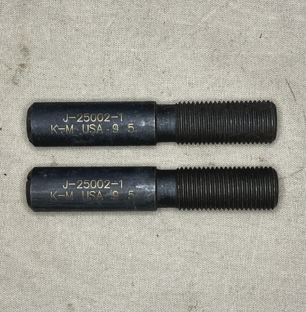 DIESEL ENGINE REAR OIL SEAL GUIDE PIN STUD SET J-25002 2KM43 5120-01-048-2155