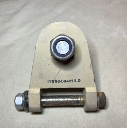 3767271 OSHKOSH TOWBAR MOUNTING BRACKET FOR LSVR MTVR-2  5340-01-566-0264