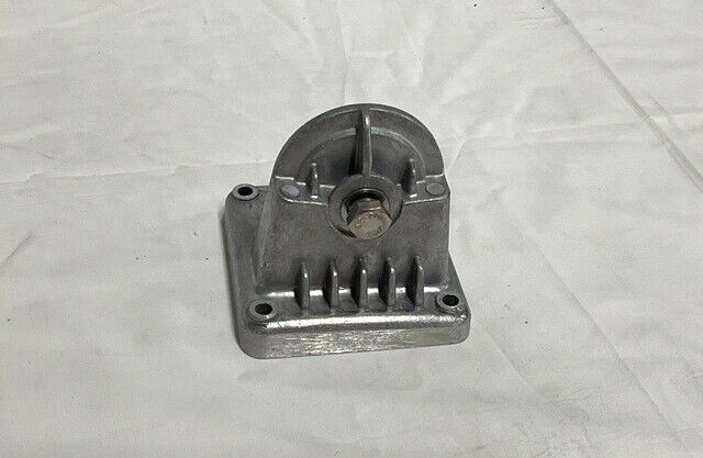 RECEIVER-TRANSMITTER ACG 000-020-883-00 RADIO MOUNT BRACKET KIT 5340-01-708-7478