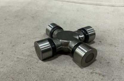 Universal Joint HS179 NSN 2520-01-123-2654 - photo 3