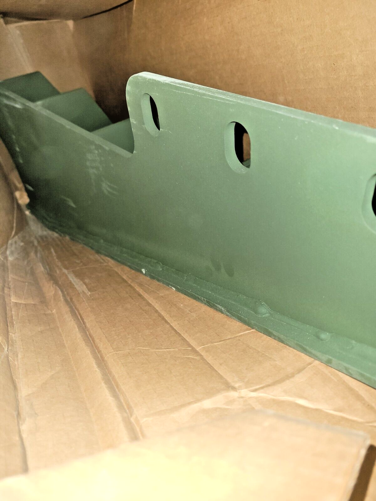 OSHKOSH VEHICLE LOADING RAMP 3990-01-582-6062  TRUCK, TRACTOR 22.5 TON 10X10