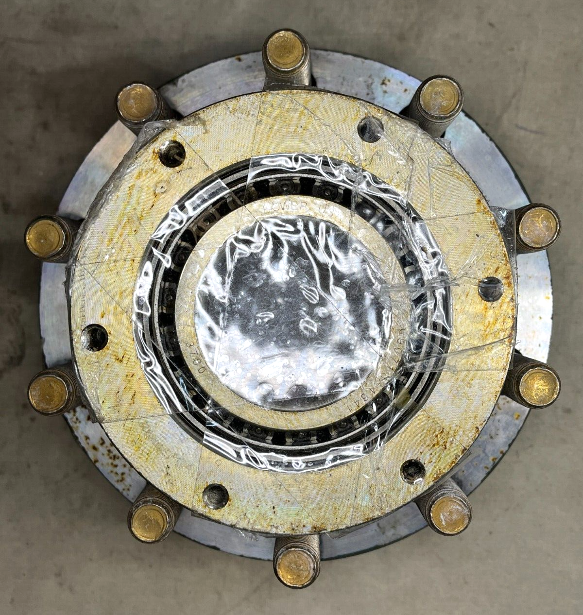 M992 FAASV M109 TRACKED AMMUNITION CARRIER WHEEL HUB 10920657 2530-00-967-3346