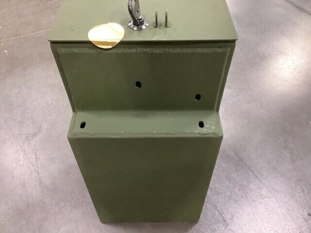 FMTV TRUCK, DUMP 12485747 TOOLBOX ACCESSORIES STOWAGE BOX 2540-01-568-8408