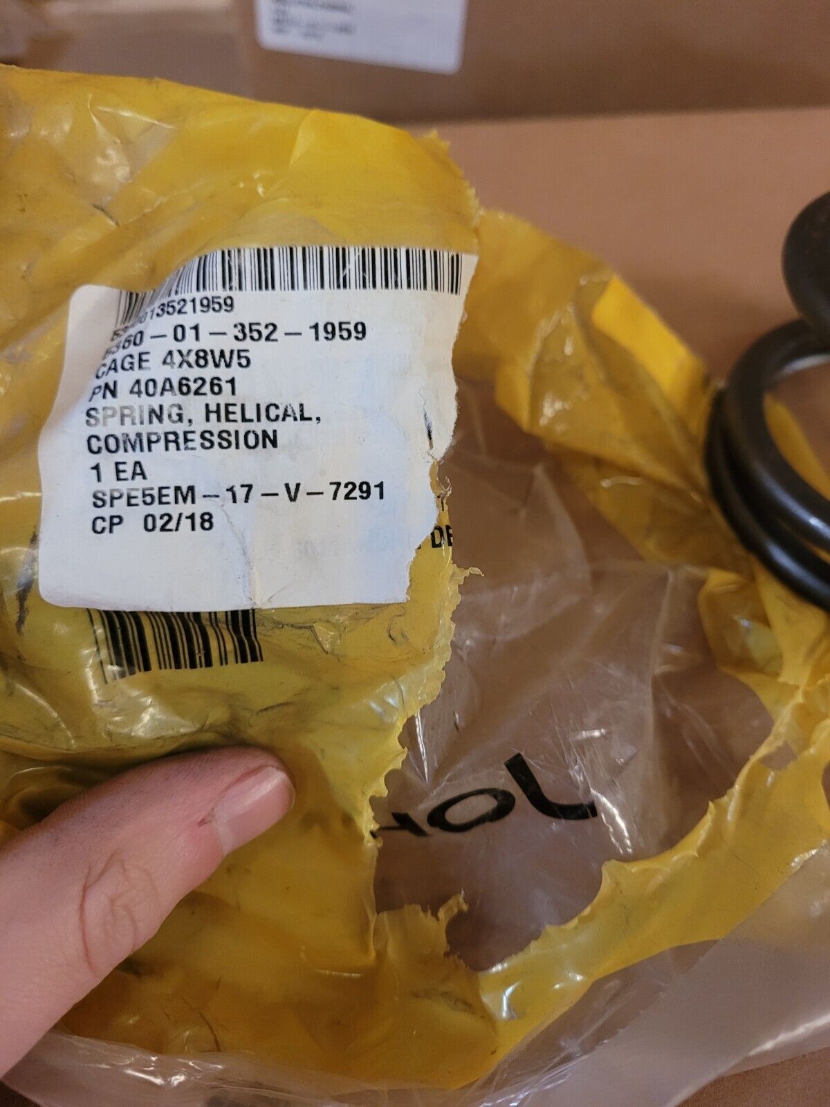 40A6261 5360-01-352-1959 TRUCK,LIFT,FORK ATLAS II	JOHN DEERE SPRING HELICAL