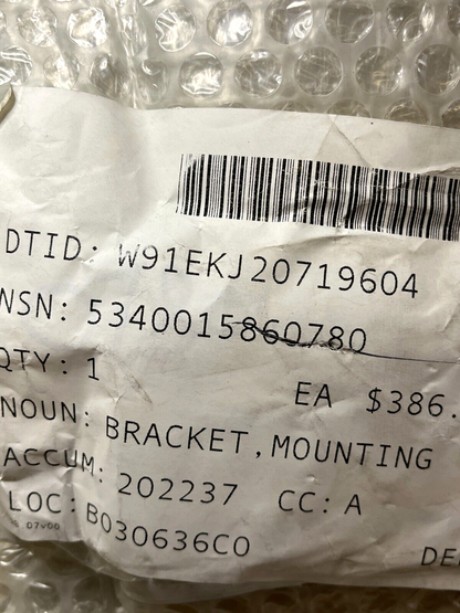 MRAP-MATV 0903232004 MOUNTING PAD HORIZIONAL EAR BRACKET 5340-01-586-0780