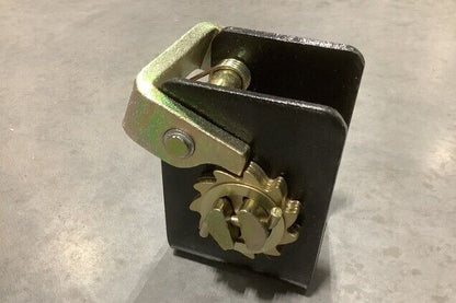 NEW WEBBING WINCH RATCHET Y-711 LOCK 3691334C1L 3691334C2 FOR MRAP MAXXPRO CAT I
