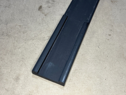 2601124-3 Non-Metallic Special Shaped Section Seals 5330-01-117-4244 28" 1.78" W