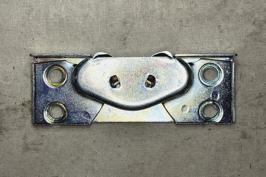 HEMTT OSHKOSH EE36224 7'' RIGHT SIDE DOOR BLACK DOVE TAIL 2510-00-116-0458 NOS