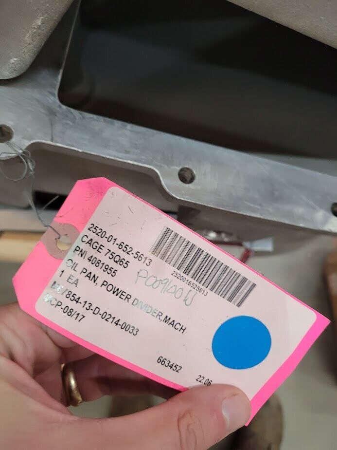 FIRE FIGHTING TRUCK OIL PAN, POWER DIVIDER MACHINE 4081955  2520-01-652-5613