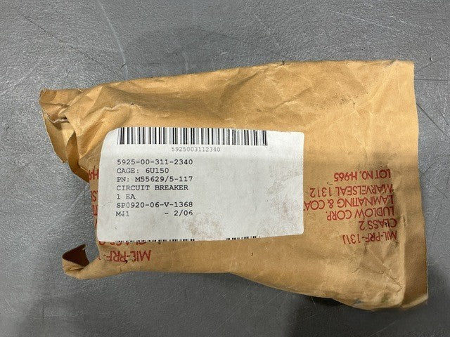 AIRCRAFT B-52 SUPPORT EQUIPMENT M55629/5-117 CIRCUIT BREAKER 5925-00-311-2340