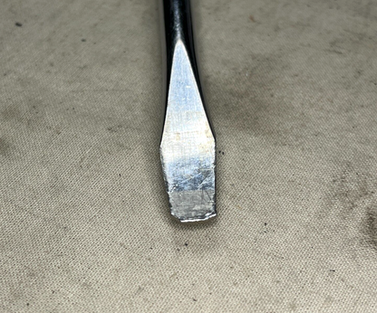 SNAP-ON SHD6R RED 5/8'' 17/16'' HANDLE FLAT TIP SCREWDRIVER 5120-01-563-1451