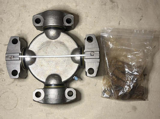 MILITARY M992, MK48 M-109 SERIES UNIVERSAL JOINT SPIDER 7416467 2520-00-798-3274