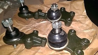 MILITARY JEEP M151 2 UPPER & 2 LOWER BALL JOINTS M151A1 M151A2 11640670,11640669