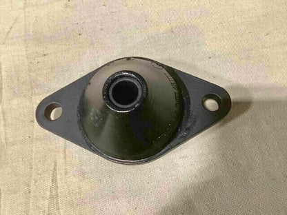 HEAVY DUTY WEAPON SYSTEM RESILIENT MOUNT 6E100 MIL-M-17508 5342-00-543-3574