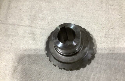 LAV-25 TANK GENERAL DYNAMICS 10501492 PINION BEVEL GEAR DRIVE 3020-01-162-0692