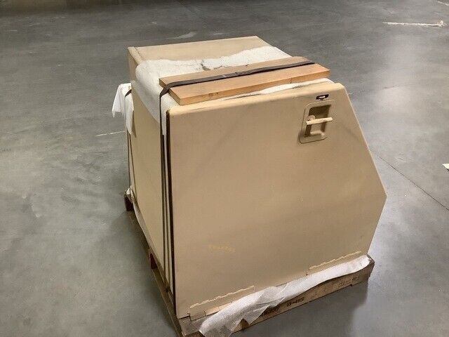 NEW OSHKOSH 3428365 ACCESSORIES STOWAGE BOX NSN 2540-01-505-4129 HET
