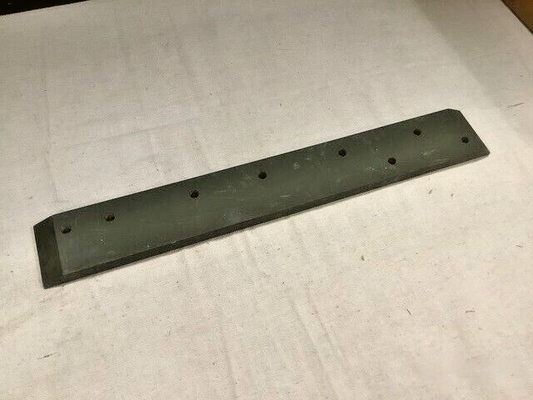 HMMWV BAE SYSTEMS 12536824 LEFT RETAINER MENDING PLATE NSN 5340-01-536-1254