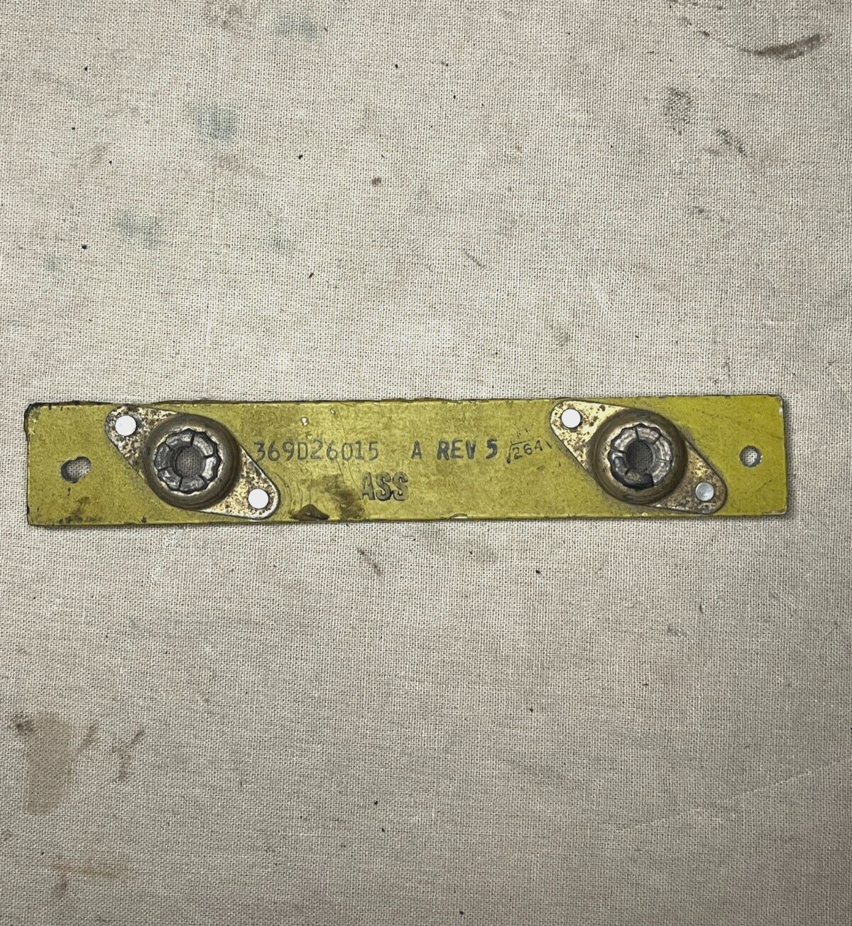 SPACER ASSEMBLY 369D26015