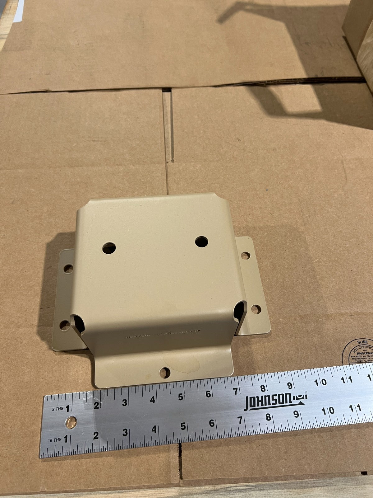 Mounting Bracket 3824662 NSN 5340-01-586-8552 - photo 2