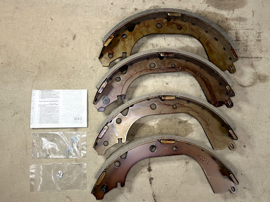 GENUINE OEM TOYOTA REAR BRAKE SHOE KIT LN508-FF 04495-35230 04495-26050 USA