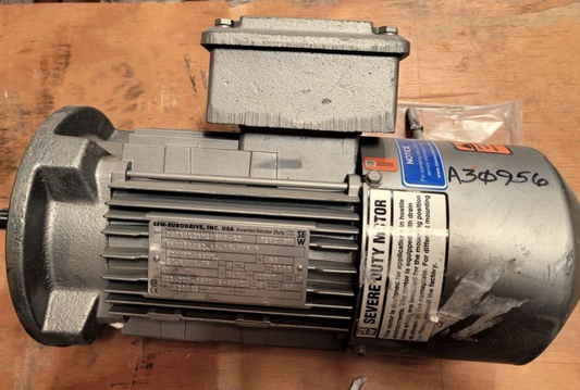 SEW EURODRIVE 1 HP GEAR MOTOR 230YY/460Y DFT80K2-KS 60hz 2BMG05HR tefc 3pw