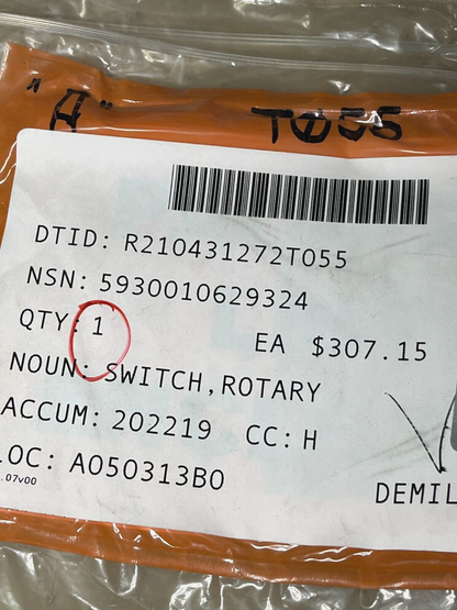 SUBMARINE OHIO CLASS SSN 74301-LA ROTARY SWITCH 1664C90H01 5930-01-062-9324 NOS