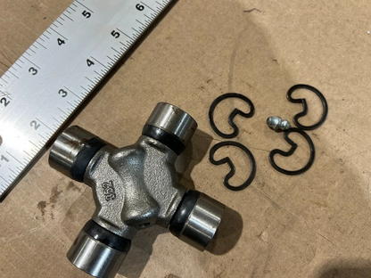 Universal Joint Kit 1/4-TON NSN 2520-01-189-2135 - photo 2