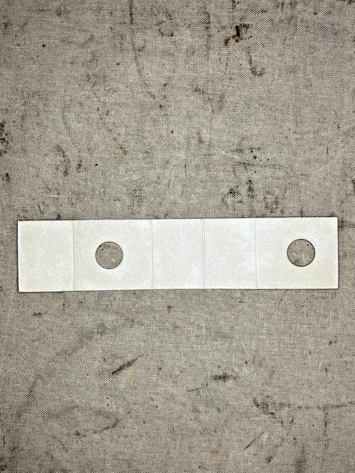 OECO HELICOPTER OBSERVATION OH-58D 86605-1 PLATE INSULATOR 5970-01-341-9768