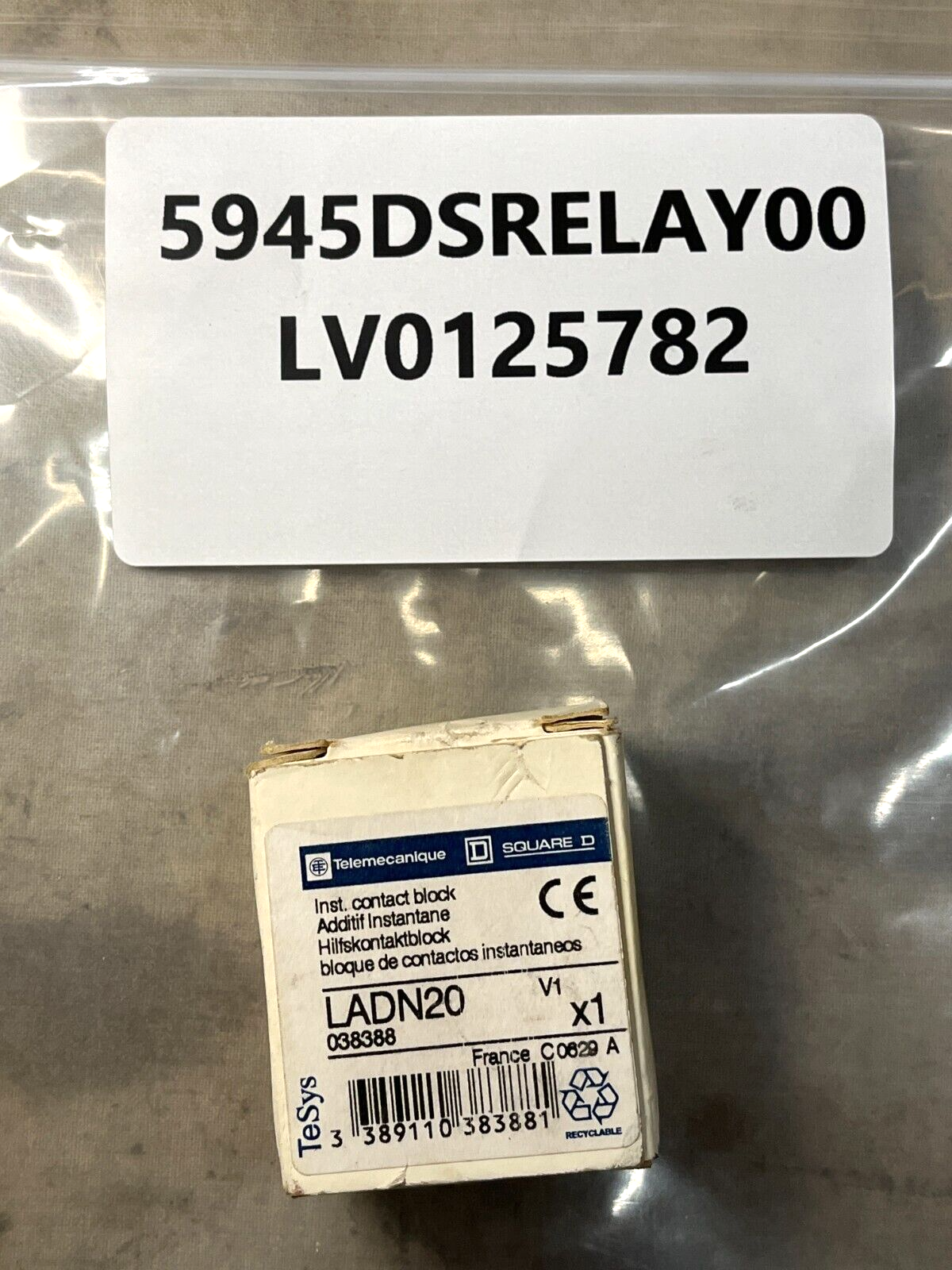 TELEMECANIQUE/SCHNEIDER CONTACT BLOCK AUXILIARY LADN20 038388 15124490151 USA