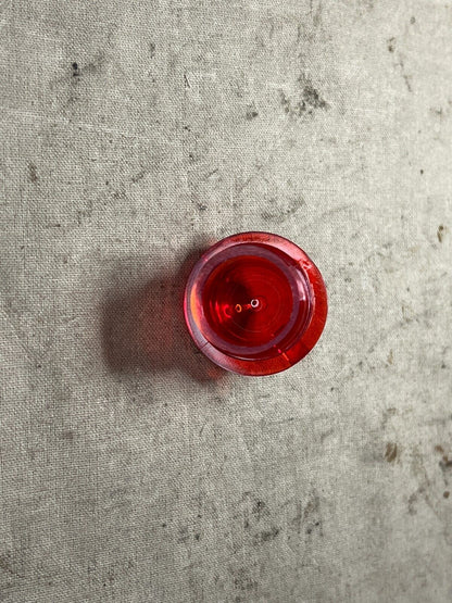 M992 HMMWV 5TON 7358672 RED INDICATOR LIGHT LENS 624VLF00086 6210-00-548-0504