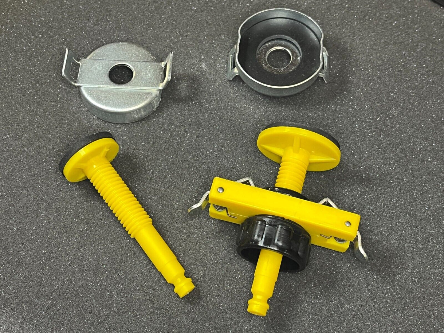 NEW RADIATOR PRESSURE TESTER KIT W/COOLANT PURGE/REFILL ADAPTER 6685-01-549-1942