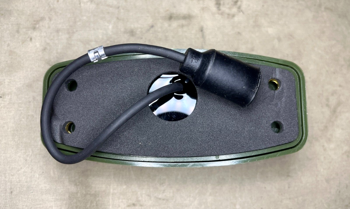 NEW M999 HMMWV HEMTT 12338610-2 24V REAR CLEARANCE MARKER LIGHT 6220-00-726-1916