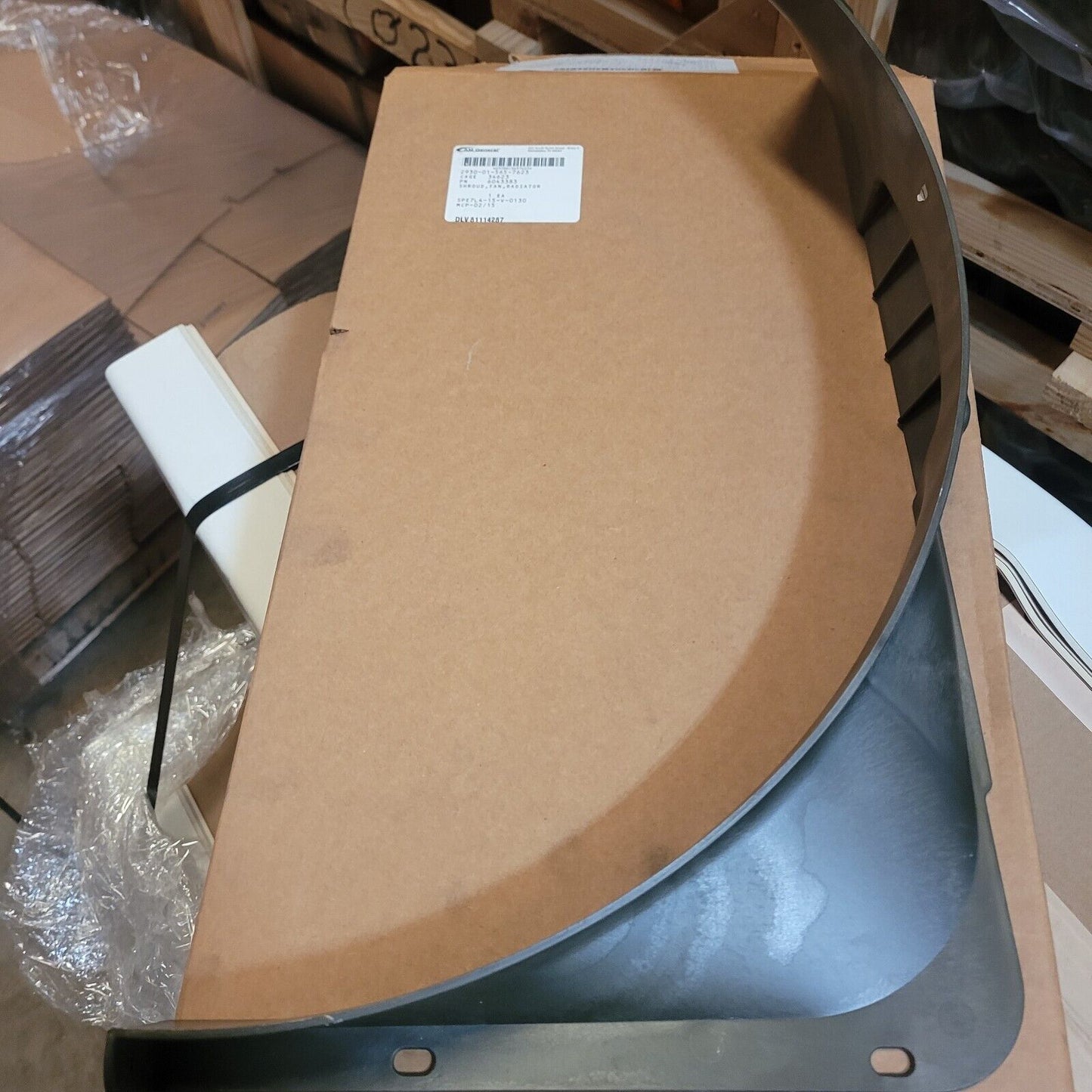 AMG UPPER HALF GFD M1151A1, HMMWV AM GENERAL 6043383  RADIATOR FAN SHROUD