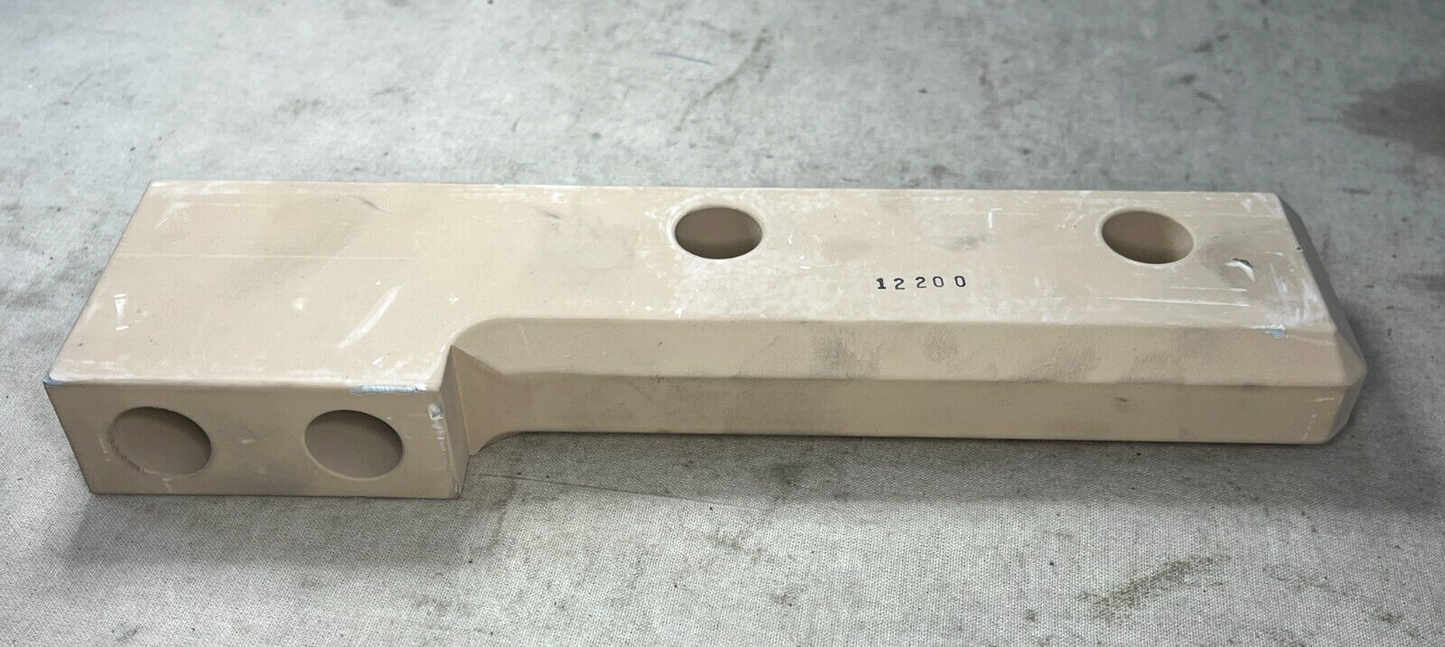 MMPV JERRV 12200 T BAR VERTICAL VEHICULAR COMPONENTS BRACKET 2590-01-579-8083