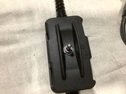 BATLITE TL107192-1 110/240V POWER DISTRIBUTION CONSOLE SWITCHE 6110-01-643-9282