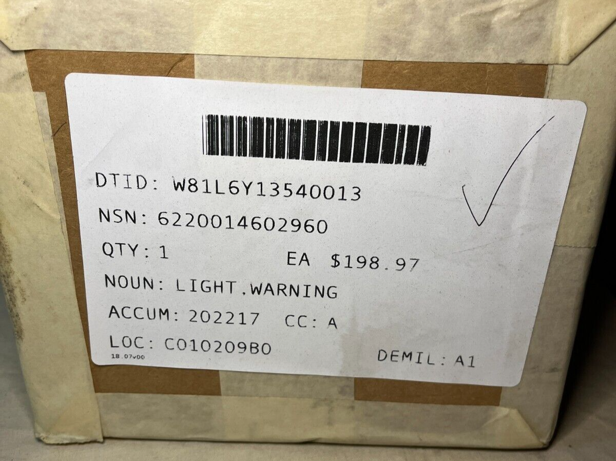 NEW WHELEN 3145660 HEAVY DUTY WARNING LIGHT 2214190 01-0683384 6220-01-460-2960