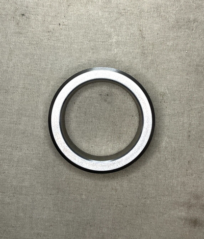 NEW CUSHION SLEEVE 690668B 120871B 5365015937523 5365-01-593-7523