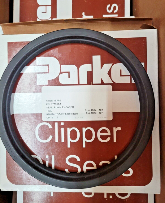 NEW PARKER CLIPPER OIL SEAL PLAIN ENCASED AN/SPS-67 RADAR  8.5" X 7.37" X .625"