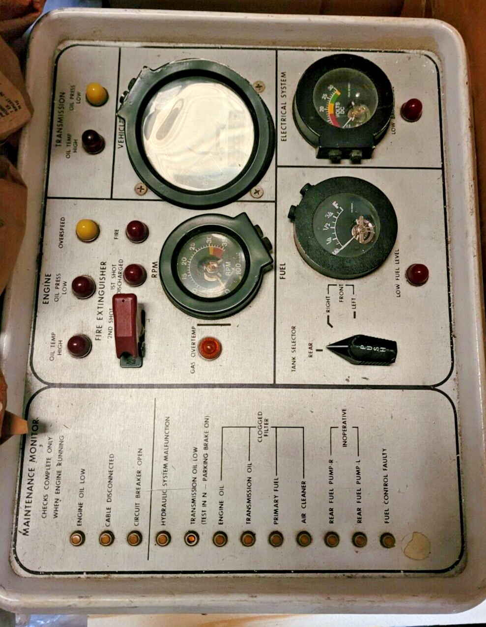 VEHICULAR OPERATION PANEL 2350-01-087-1095 TANK, ARMORED, BATTLE, M1A1