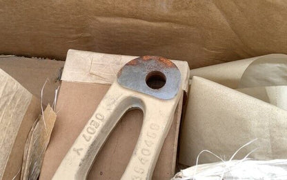 OSHKOSH MRAP M-ATV KNUCKLE AND STEERING ARM PARTS KIT 95SK206 2530-01-576-4602