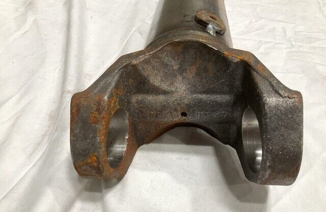 P-22 FIREFIGHTING KOVATCH 004846W TRANS SHAFT CARRIER ASSEMBLY 2520-01-328-5554